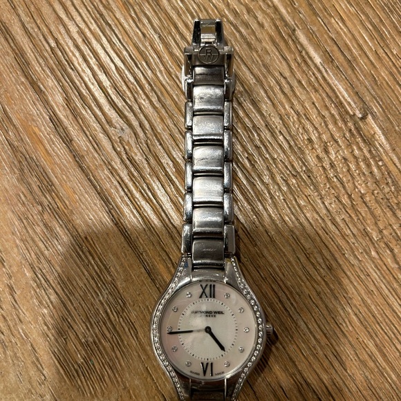 Raymond Weil Silver Women\'s Watch